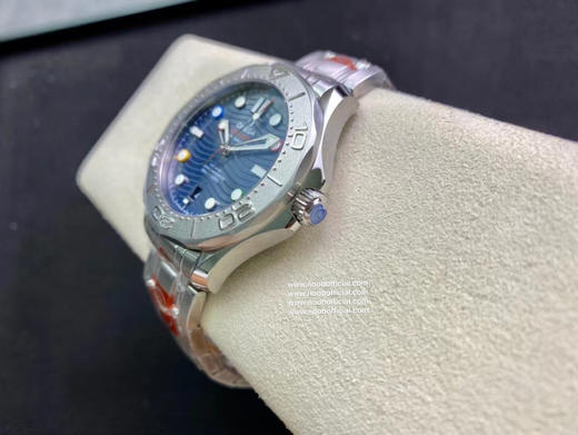 『OR新表』欧米茄海马2022  特别版腕表 Seamaster Diver 300M Beijing 2022 Special Edition新作依然采用42mm 精钢表壳，钛金属表圈浮雕 商品图1