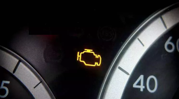 如果有人违停，千万不要用钢丝球塞人家的排气管，提醒一下就好了