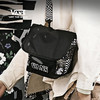VANS黑色棋盘格印花运动休闲男女情侣单肩斜挎包VN0A5H9YBLK 商品缩略图0