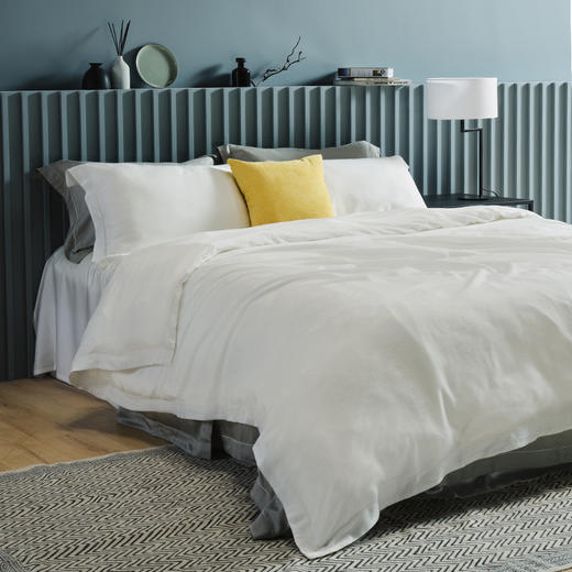 预售|新款Downland Atol 环礁梨花丝四件套 200*230cm[福利品] 商品图0