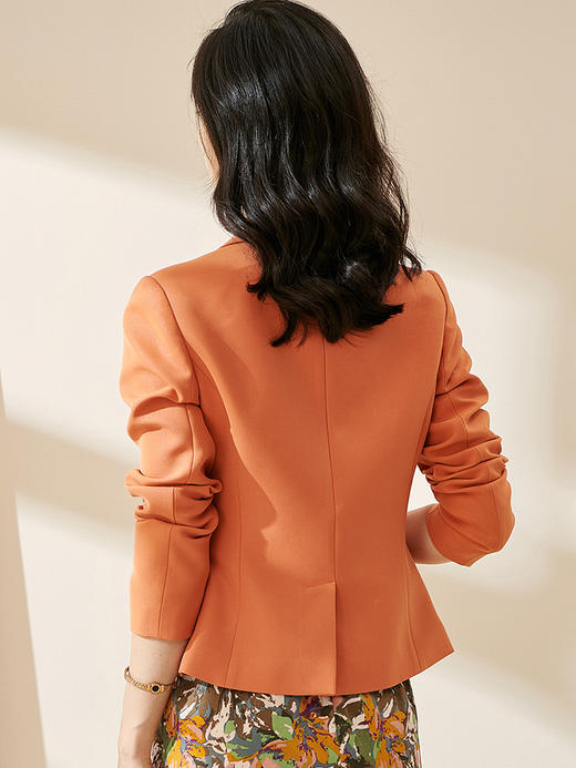 爱马仕橙小西装 修身立裁 高级耐看  米思阳春季新款气质短外套一粒扣显瘦通勤OL西装0157 商品图3
