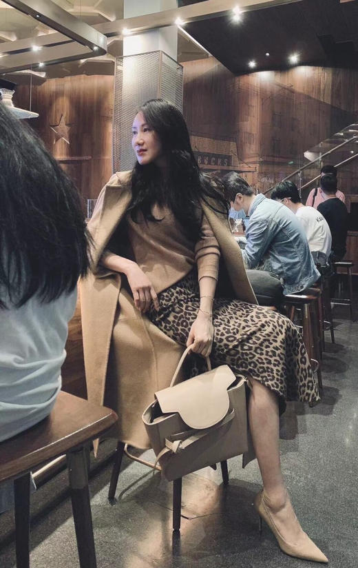 “野性”豹纹半裙 四季可穿 野性魅力 高级冷艳J20454794颈袖添香 商品图6