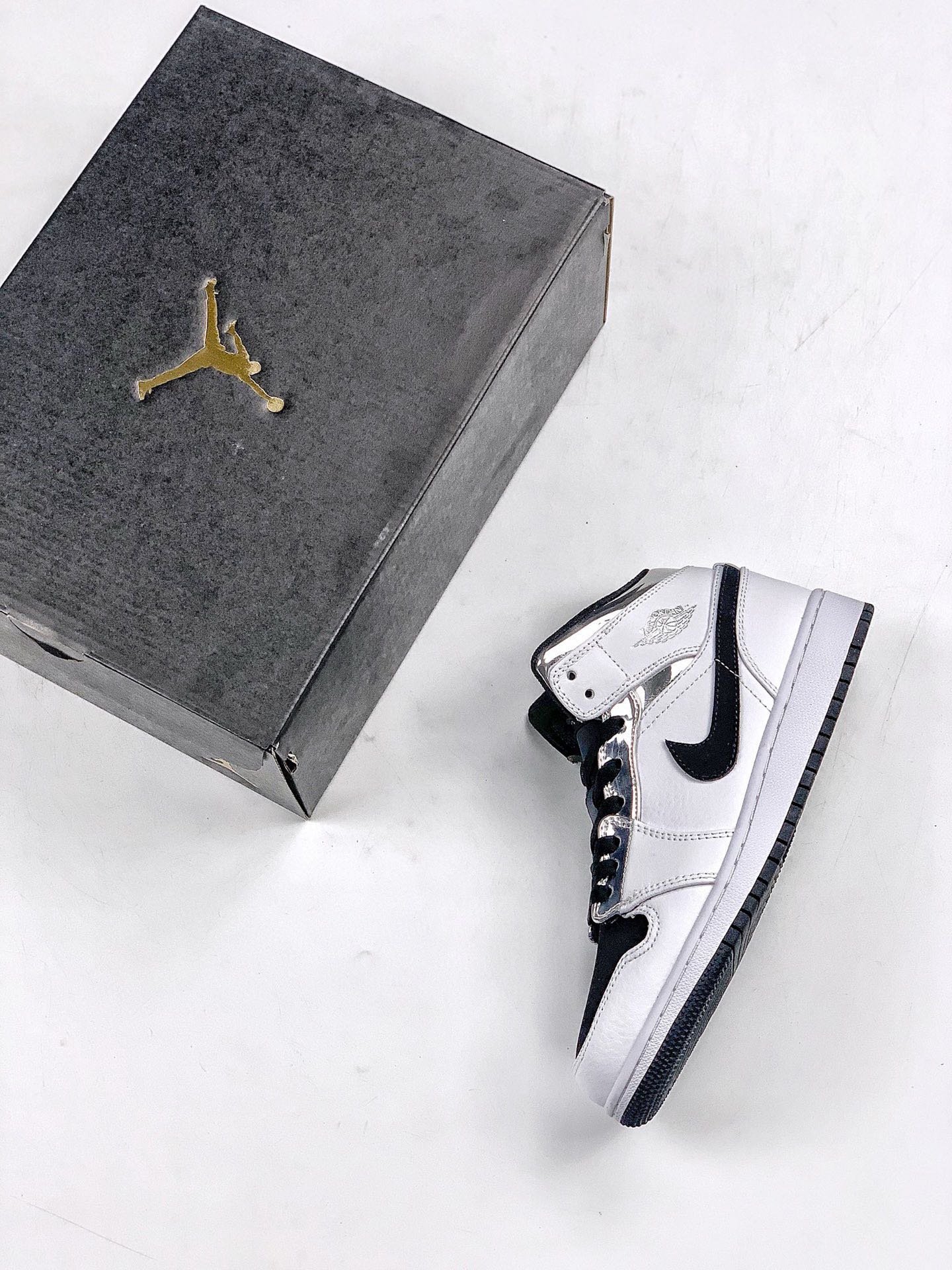 aj乔丹 jordan 1 mid 小伦纳德aj1乔一中帮休闲
