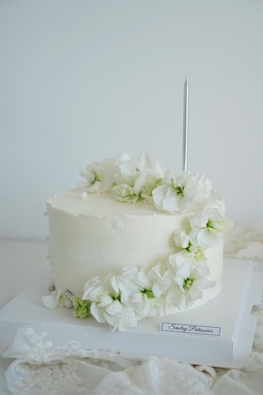 花艺奶油蛋糕 | 原味 | 开心果奶油 - 花簪 商品图1