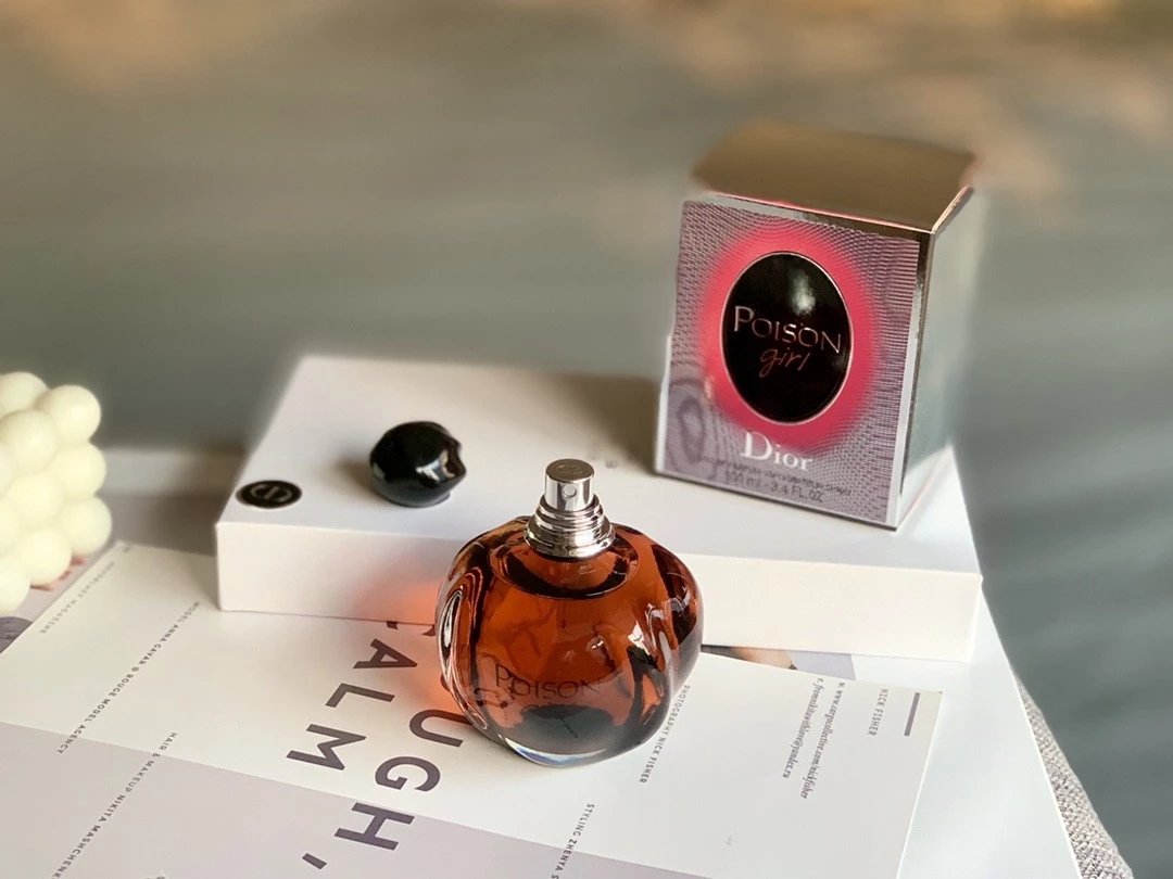 迪*奥毒药女孩香水