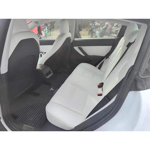 特斯拉 Model3 改款 标准续航后驱升级版 【月租-成都】 商品图7