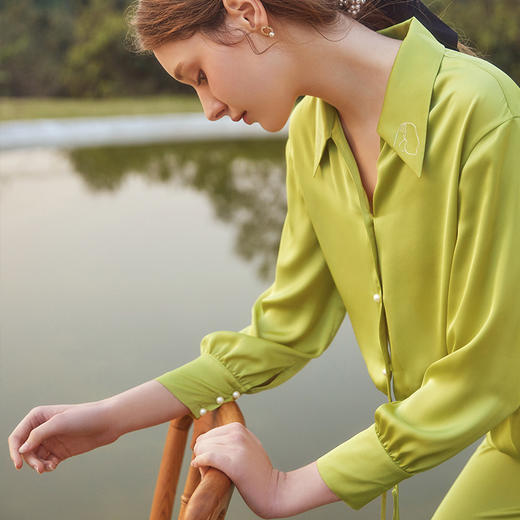 金三塔真丝衬衫领睡衣套女大气休闲桑蚕丝长袖长裤两件套家居服 YSFCA298 商品图1
