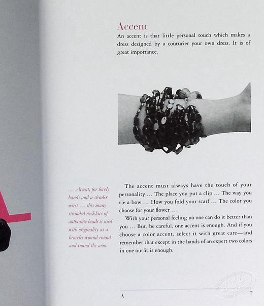 时尚小词典 英文原版 Little Dictionary of Fashion A Guide to Dress Sense for Every Woman 服装设计 剪裁 商品图4