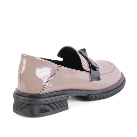 弗洛丹尼2022圆头超轻平底时尚女鞋 D225596 商品图5