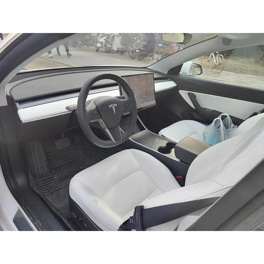 特斯拉 Model3 改款 标准续航后驱升级版 【月租-成都】 商品图6