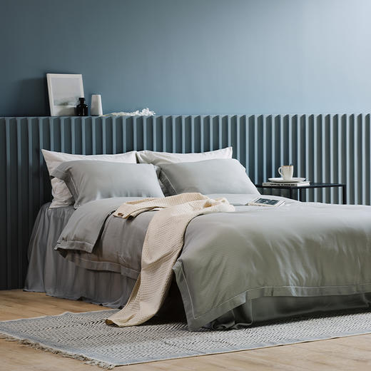 预售|新款Downland Atol 环礁梨花丝四件套 200*230cm[福利品] 商品图1