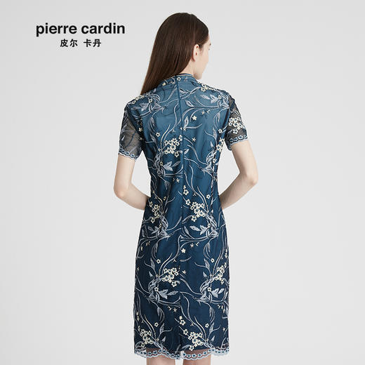 皮尔卡丹女装夏季新款蓝色短袖蕾丝连衣裙淑女裙P0246DS80N3
 商品图2