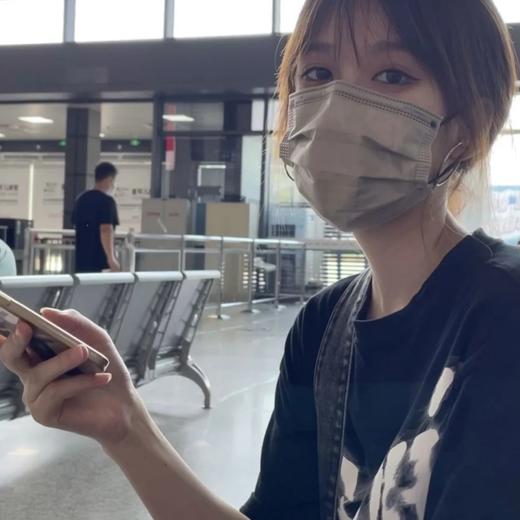 「50只装」莫兰迪色口罩 女颜值时尚一次性夏季素颜居家日用学生韩版潮 商品图3