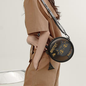 大英博物馆安德森猫和她的朋友们系列巴斯特磨砂圆饼包斜挎包