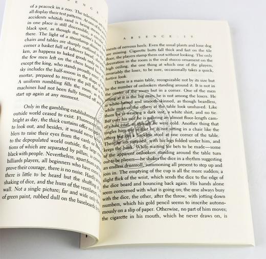彼得汉德克 缺席 英文原版小说 Absence A Novel 诺贝尔奖得主 Peter Handke 英文版进口原版英语书籍 商品图1