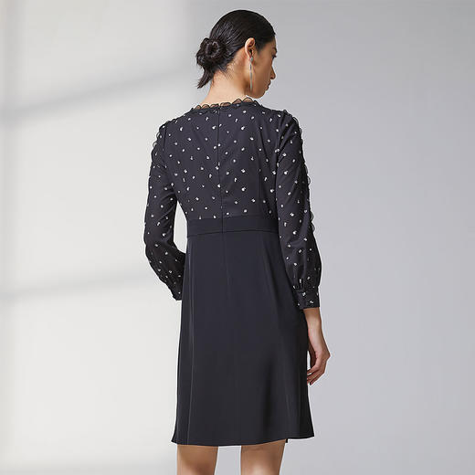 蓝地蕾丝花边拼接连衣裙BLWCL043000 商品图2