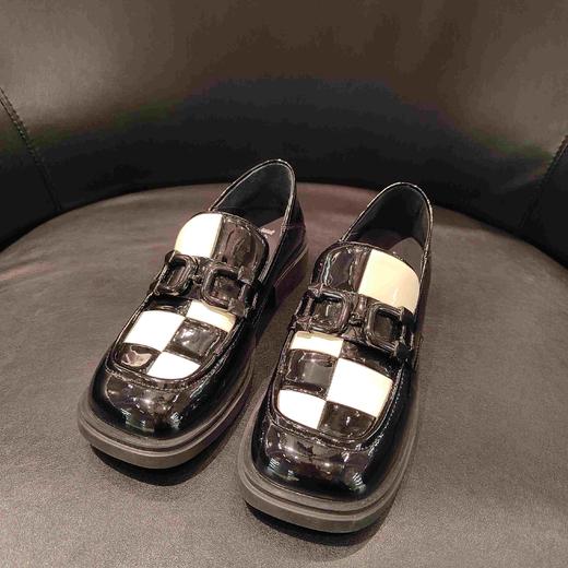 lfgj   bp801 方头单鞋一脚蹬英伦风格子漆皮软皮两穿乐福鞋 商品图2