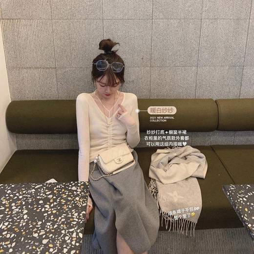 金蘑菇菇【晚安曼特宁】燕麦 钻钻 XS码 ！冬天需要的氛围感内搭小心机毛衣 商品图1