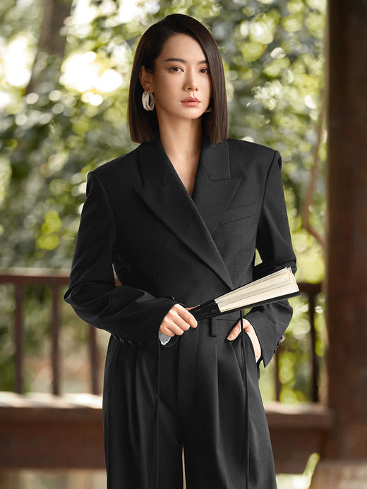 戚薇同款edition短款西装外套女设计感黑色女绅士西装EBB1BLA006 商品图0
