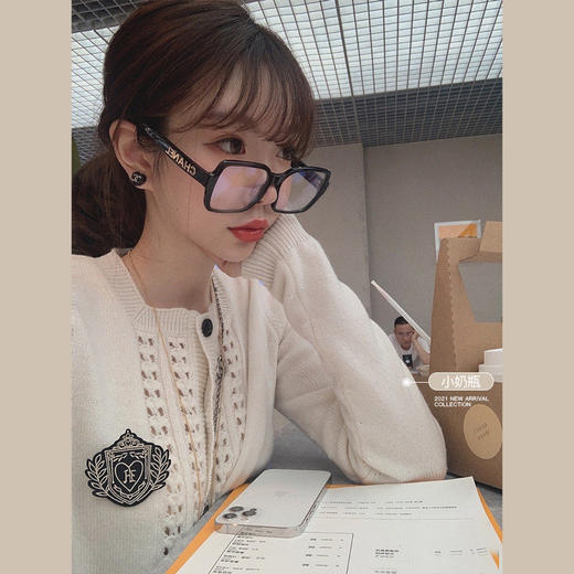 金蘑菇菇【back to school开学季】黑白学院系洋气针织开衫，小条纹款就是有2个洞不是破哦~ 商品图6