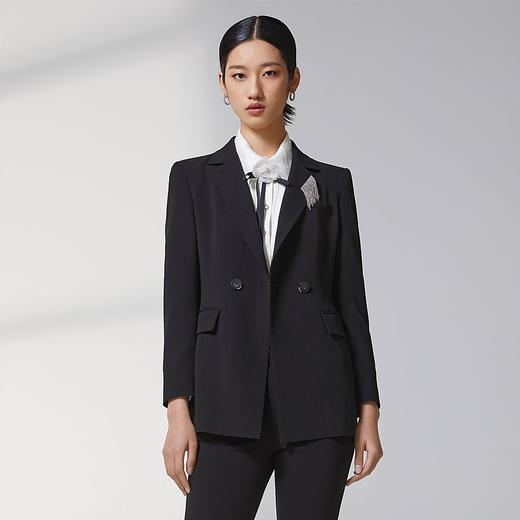 蓝地翘肩修身中长款双排扣西服上衣BLWCT030S00 商品图0