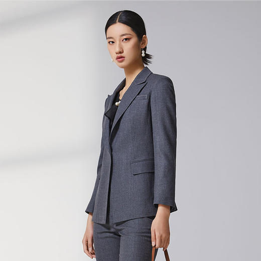 蓝地一粒扣明线装饰直筒西服外套BLWCT005S00 商品图1