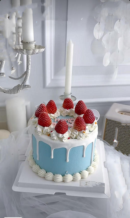 幸福的草莓蛋糕，草莓夹心草莓装饰，满满的甜蜜，祝福你这个冬天，莓烦恼 商品图1