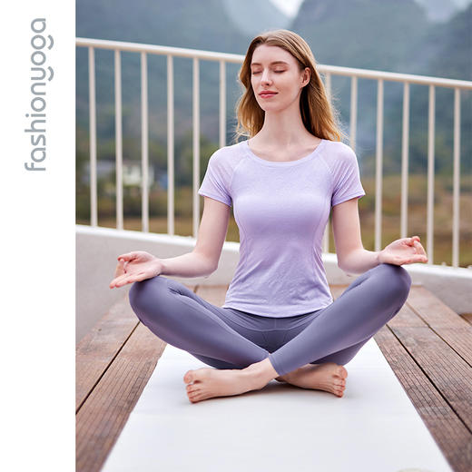 F12305凡圣瑜伽简约雅致舒适三分袖 商品图12