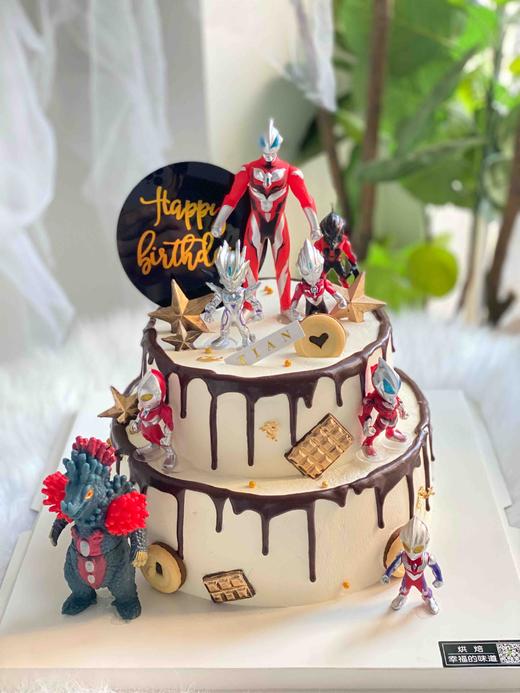 幼儿园分享蛋糕，奥特曼打怪兽，随机一个大号奥特曼一个怪兽 商品图0