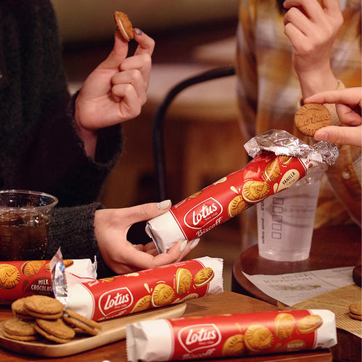 【2.17视频号】150g和情缤咖时焦糖夹心饼干（香草味/原味/牛奶巧克力） 商品图2