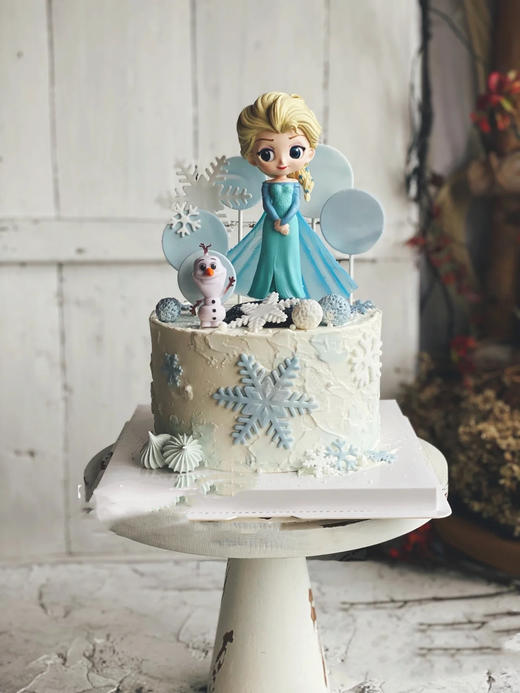 2022新款:冰雪奇缘主题动物奶油生日蛋糕，雪宝款式随机搭配 商品图0