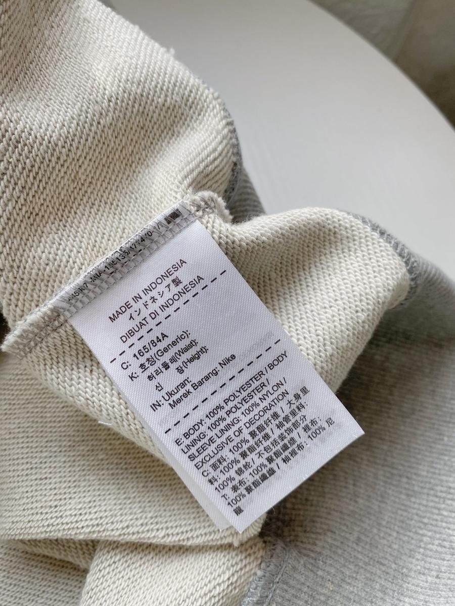 点此购买 nk耐克星空灰男女卫衣 zz 213550