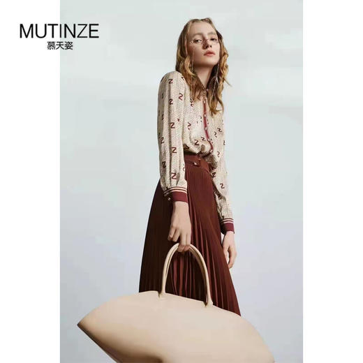 慕天姿印花宽松休闲衬衫 06169 商品图1