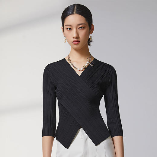 蓝地交叉V领针织套头衫BLWCZ055000 商品图0