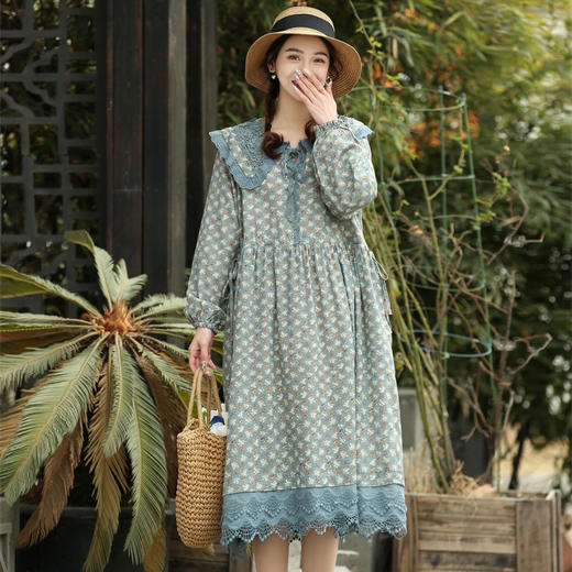 WQ-BJ2203新款森系清新甜美娃娃领镂空刺绣边抽绳碎花裙宽松显瘦棉麻连衣裙 商品图2
