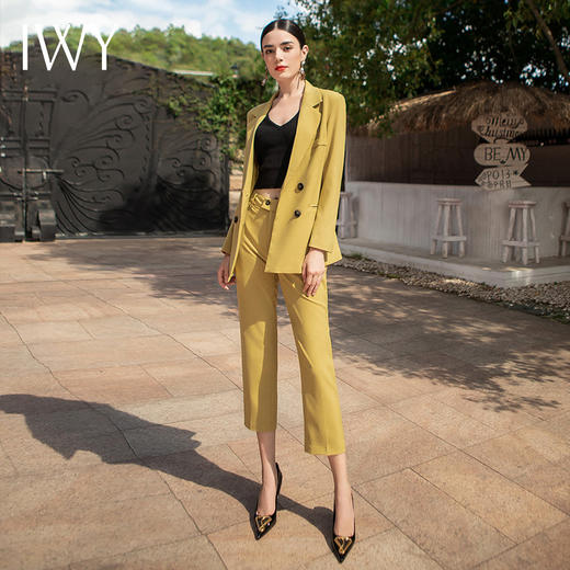 IWY/高端质感姜黄色西装套装女款双排扣干练主持人西服套裤职业装CP0255 商品图4