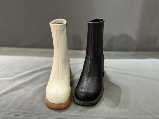 IUIU SECOND 2021冬季新款时尚彩色羊皮粗跟短靴 商品图0