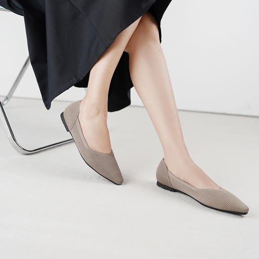 REREJOY2022年新款王妃鞋2.0|平跟、中跟可选|采用飞织面料包容各种脚型|采用竖条纹理的织法修饰脚型显脚瘦 商品图3