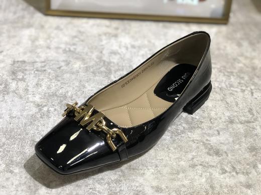 IUIU SECOND 新款牛皮漆革时装小单鞋 商品图3