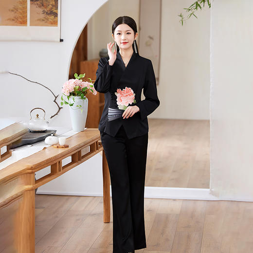 2022春季新款新年战袍中国风裤套装V领修身衣服中式套装女两件套 LX21092 商品图1