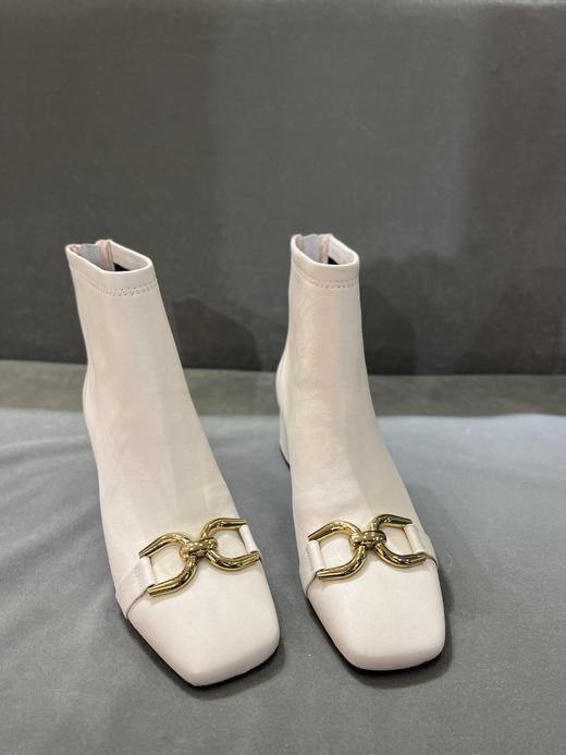 IUIU SECOND 2021冬季新款漆皮小短靴 商品图5