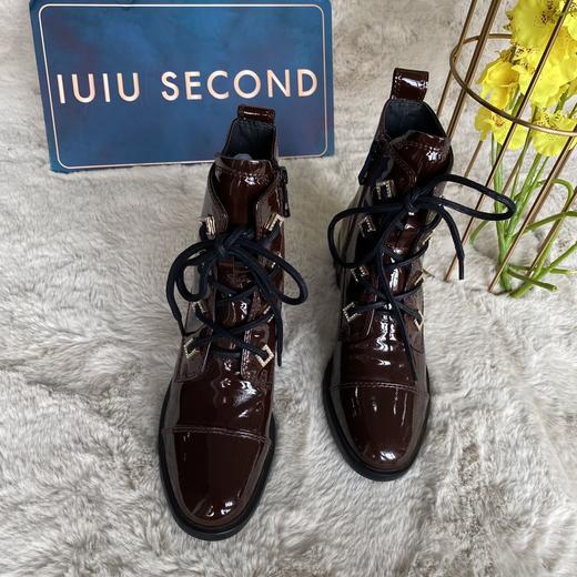 IUIU SECOND 秋冬漆皮时尚水钻绑带马丁靴 商品图5