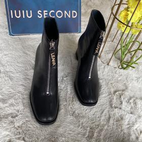 IUIU SECOND 秋冬胎牛皮方头拉链短靴