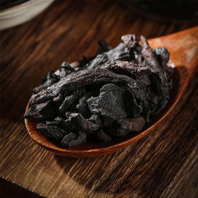 【九蒸九晒黄精】古法九蒸九晒制作而成，乌黑油亮，泡水炖汤皆可