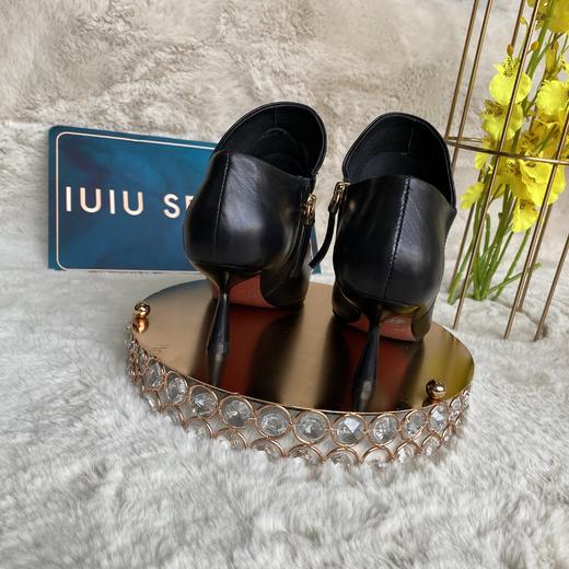 IUIU SECOND 秋冬胎牛皮尖头鞋跟踝靴 商品图2
