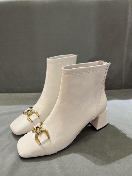 IUIU SECOND 2021冬季新款漆皮小短靴 商品图4