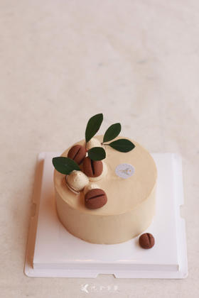 生椰拿铁（椰子咖啡）奶油蛋糕