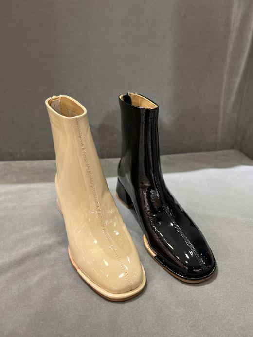 IUIU SECOND 2021冬季新款时尚漆皮粗跟小短靴 商品图2