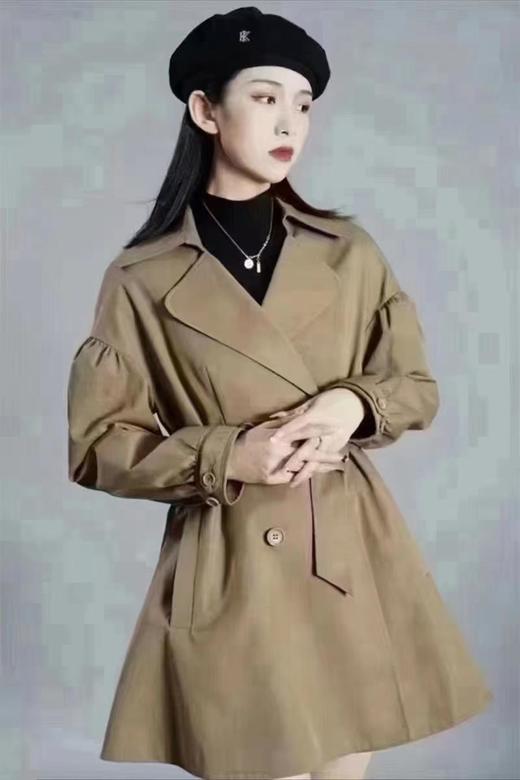 3楼 哥弟短款风衣 商品图0