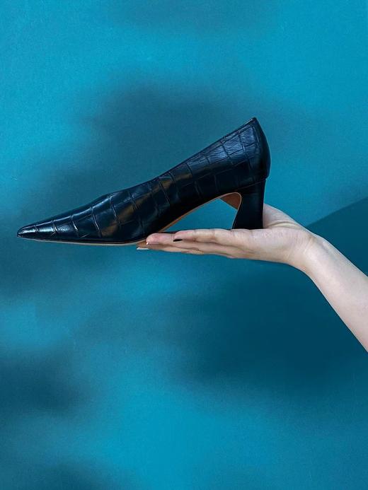 花花品质生活｜深口猫跟鞋 奢品资源团！石头纹油蜡胎牛皮 显瘦优雅百搭时髦显腿长 商品图5